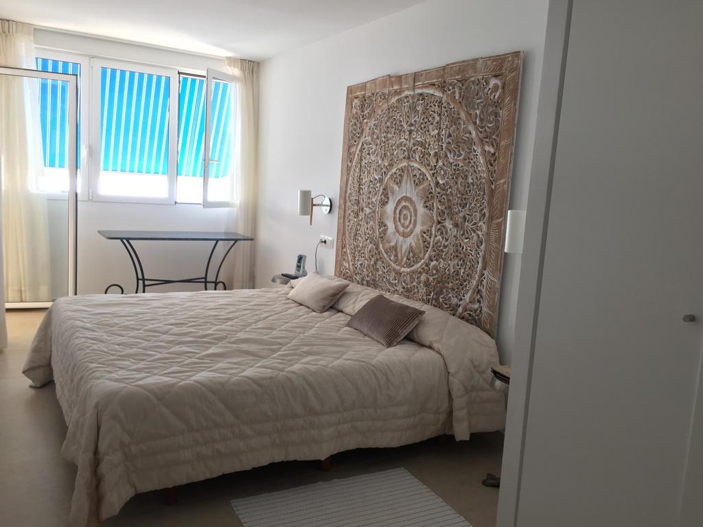 אל קאמפיו Beach House Brotonss מראה חיצוני תמונה